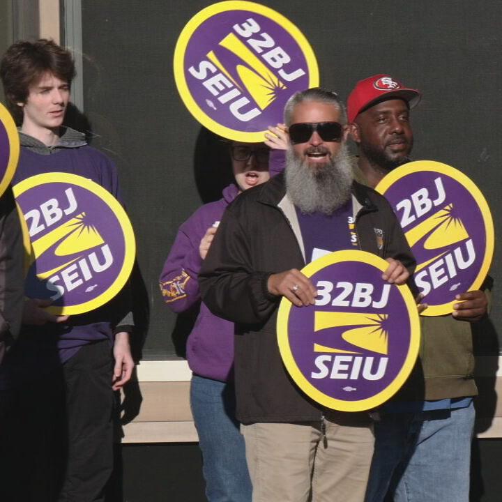 LMHA employees rally in downtown Louisville, Kentucky